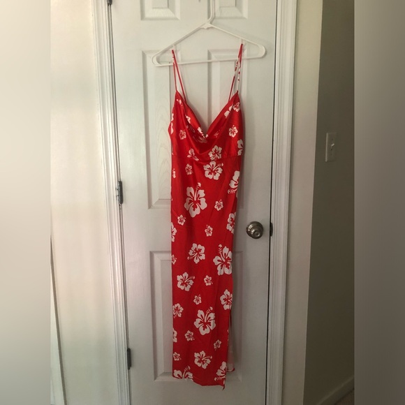 Runaway the label Red White Hawaiian maxi dress spaghetti trap with slit M - Picture 8 of 12